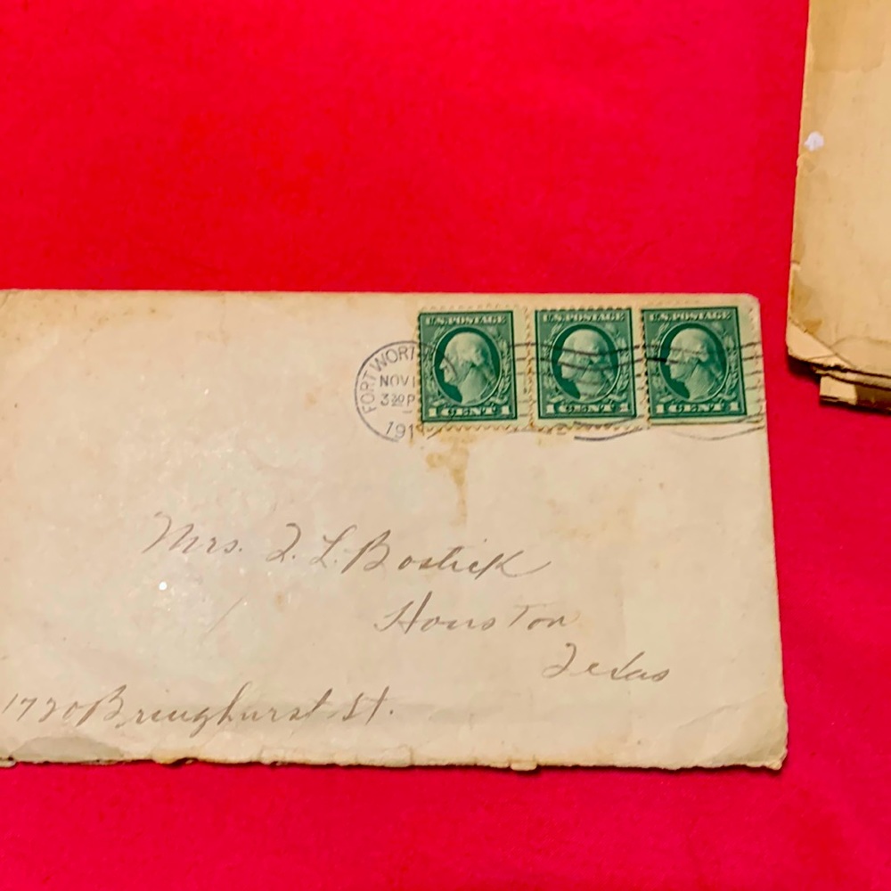 Three one cents stamps / perforated  crazy 1919